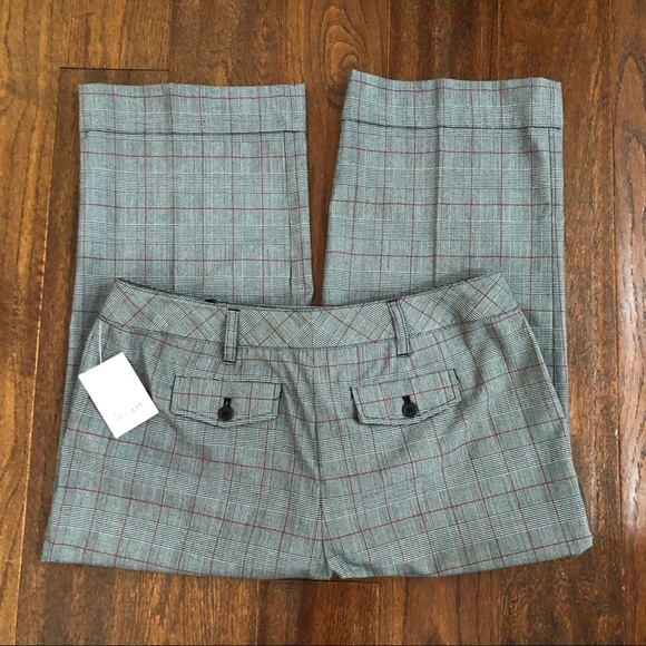 NWT Liz & Co. Plaid Cuffed Capri - Picture 5 of 9